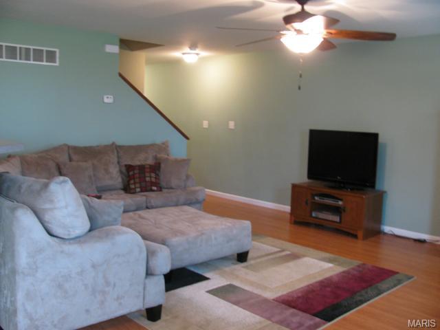 307 Wild Oak Dr, O'fallon, MO 63368 photo 6