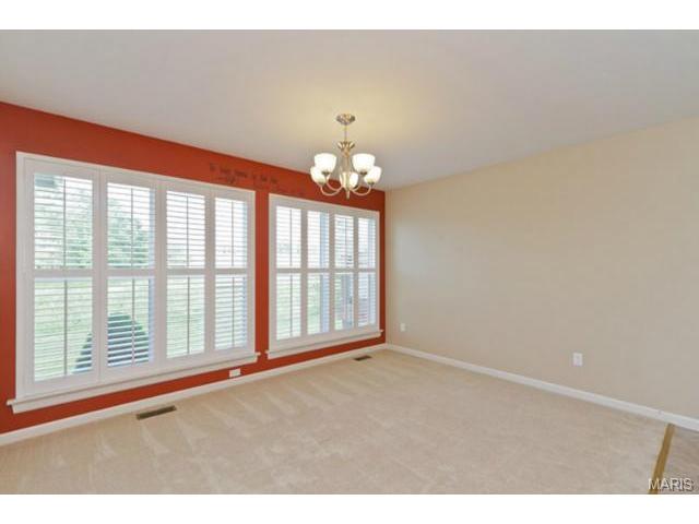 605 Hawk Run Dr, O'fallon, MO 63368 photo 7
