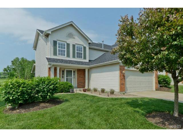 605 Hawk Run Dr, O'fallon, MO 63368 photo 1
