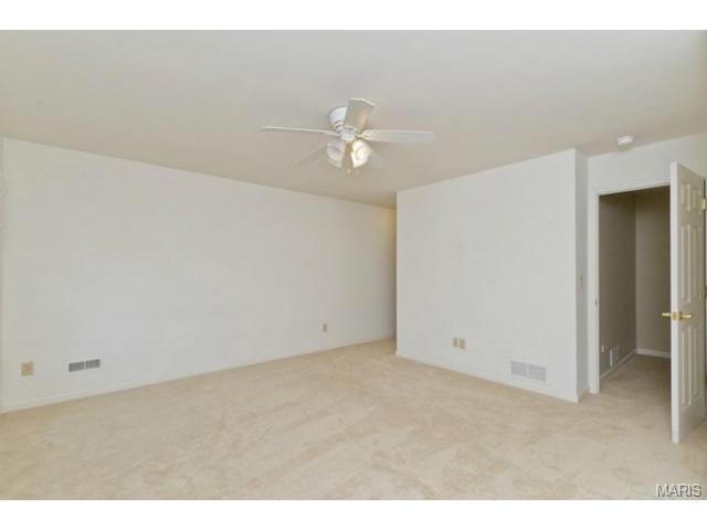 605 Hawk Run Dr, O'fallon, MO 63368 photo 20