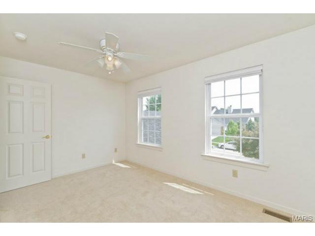 605 Hawk Run Dr, O'fallon, MO 63368 photo 28