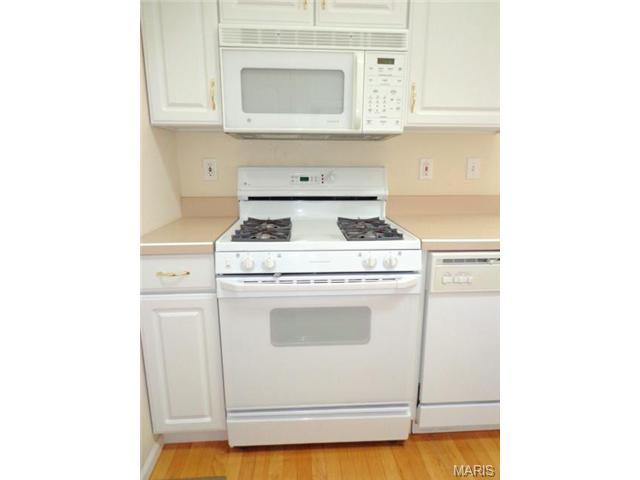 7012 Brassel Dr, O'fallon, MO 63368 photo 9