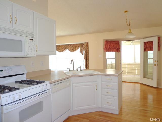 7012 Brassel Dr, O'fallon, MO 63368 photo 10