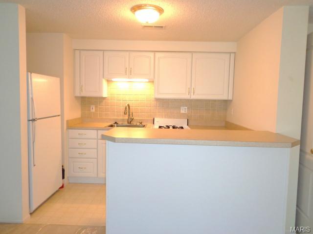 7012 Brassel Dr, O'fallon, MO 63368 photo 18