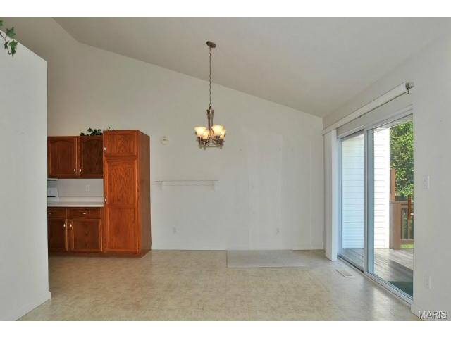503 Galway Dr, O'fallon, MO 63366 photo 6