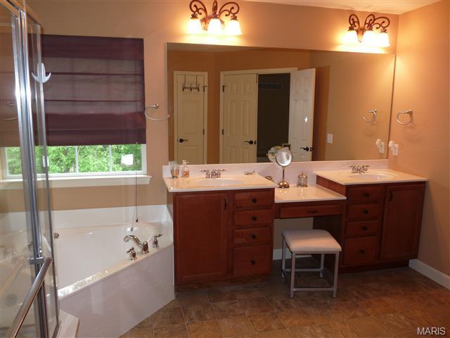 201 Centennial Dr, O'fallon, MO 63368 photo 35