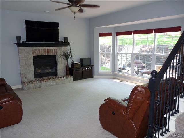 201 Centennial Dr, O'fallon, MO 63368 photo 6