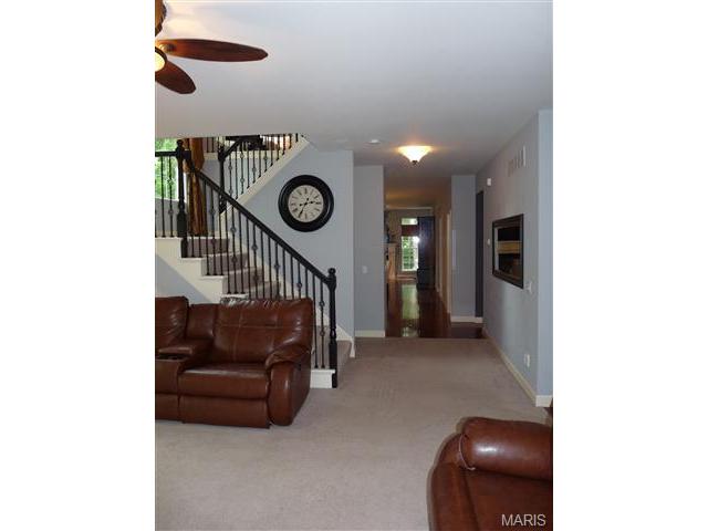 201 Centennial Dr, O'fallon, MO 63368 photo 10