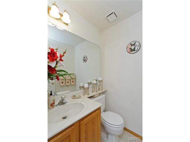 927 Hemingway, Weldon Spring, MO 63304 photo 27