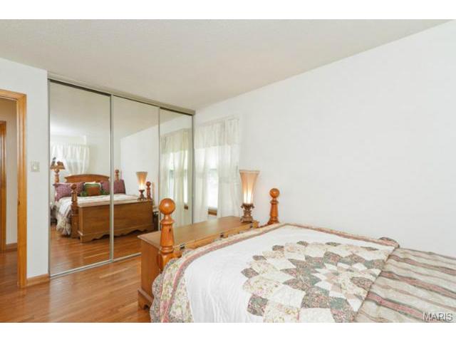 927 Hemingway, Weldon Spring, MO 63304 photo 36