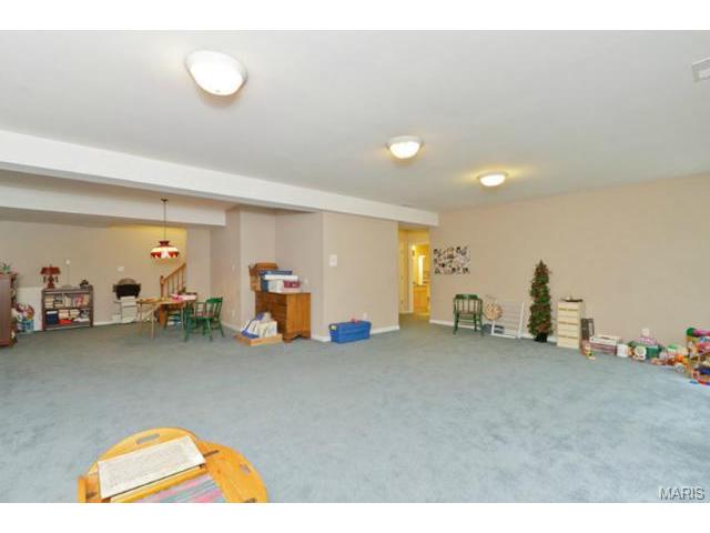 1302 Pine Bluff Dr, Saint Charles, MO 63304 photo 24