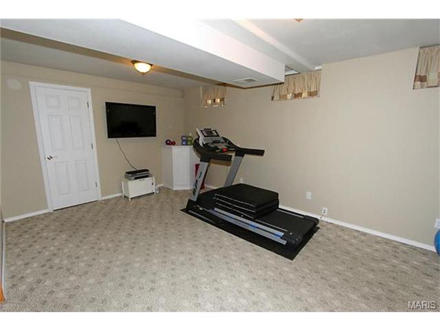 6412 Sprucefield Dr, O'fallon, MO 63368 photo 16