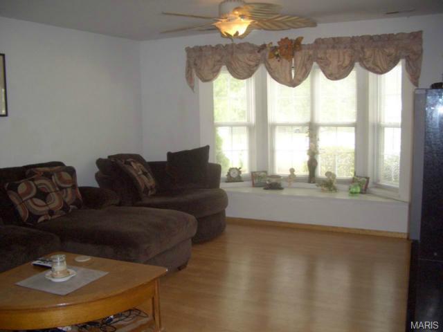 19 Chip Dr, O'fallon, MO 63366 photo 7