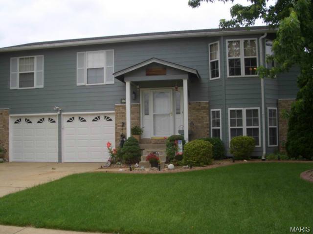 19 Chip Dr, O'fallon, MO 63366 photo 1