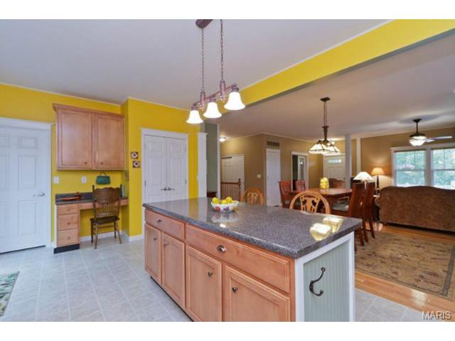 107 Hawks Haven Dr, O'fallon, MO 63368 photo 17