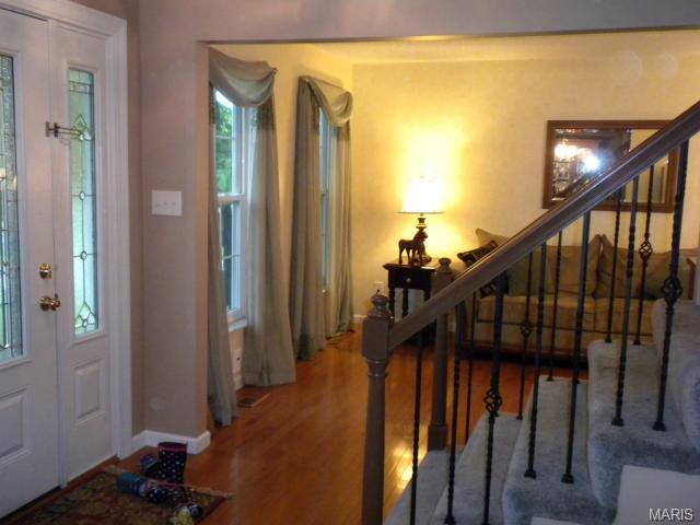 481 Bellingham Ct, Saint Charles, MO 63304 photo 5