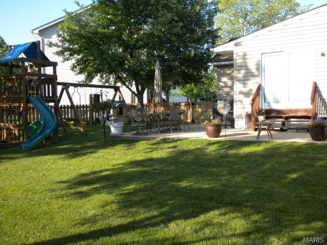 481 Bellingham Ct, Saint Charles, MO 63304 photo 36