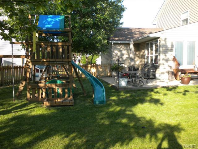 481 Bellingham Ct, Saint Charles, MO 63304 photo 35