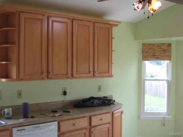 88 Mallard Pointe Dr, O'fallon, MO 63368 photo 9