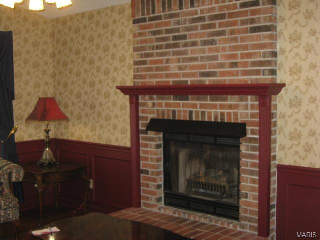 88 Mallard Pointe Dr, O'fallon, MO 63368 photo 4