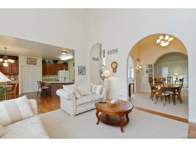 704 Sunset Hills Dr, O'fallon, MO 63366 photo 7