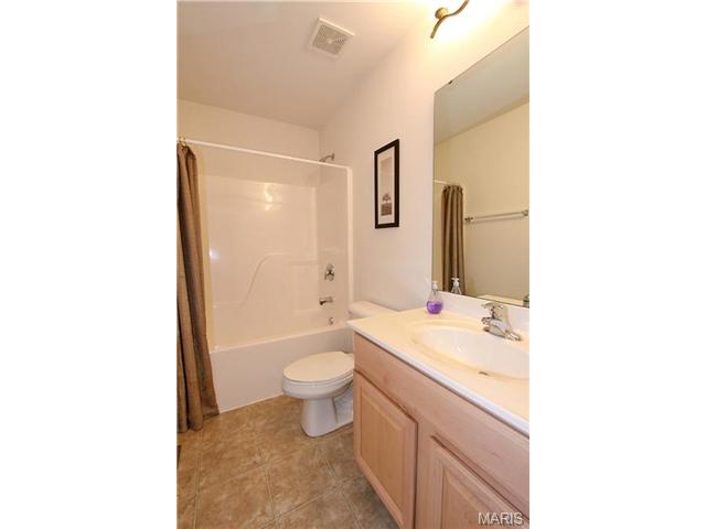 264 Crystal Rdg, O'fallon, MO 63366 photo 15