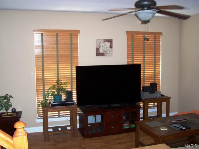 919 Rolling Thunder Dr, O'fallon, MO 63368 photo 2