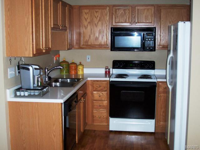 919 Rolling Thunder Dr, O'fallon, MO 63368 photo 3