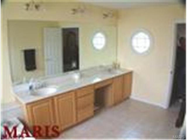 2905 Post Glen Ct, O'fallon, MO 63368 photo 16