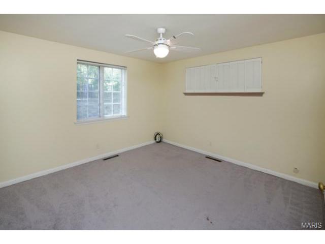 6 Crosswinds Dr, Olivette, MO 63132 photo 10