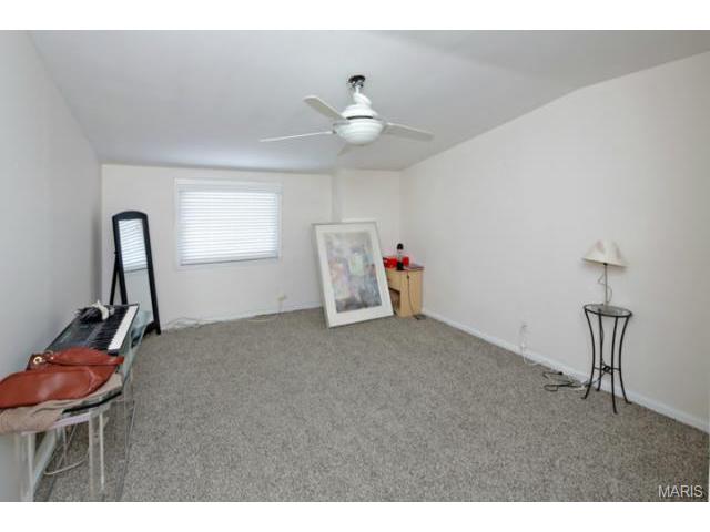 6 Crosswinds Dr, Olivette, MO 63132 photo 9