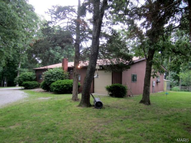 2 Country Rd, O'fallon, MO 63368 photo 2