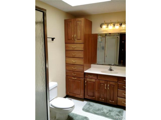 2 Country Rd, O'fallon, MO 63368 photo 10