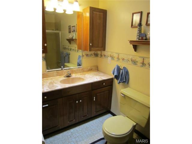 2 Country Rd, O'fallon, MO 63368 photo 11