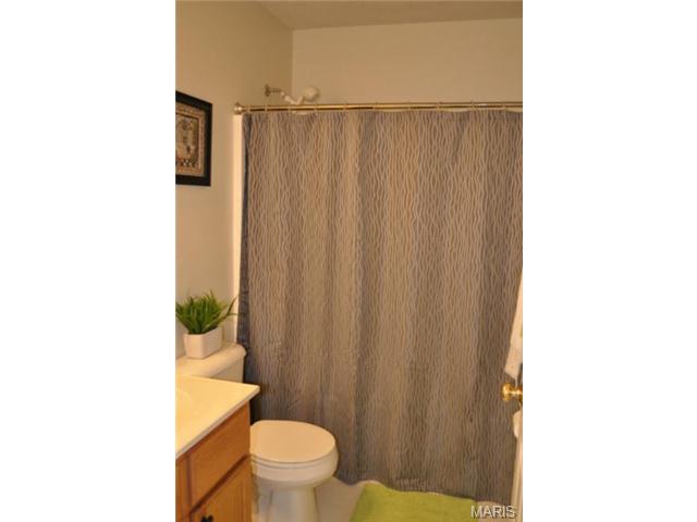 110 Mccluer Dr, O'fallon, MO 63368 photo 26