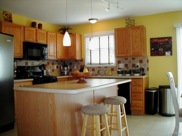 1022 Batters Box Ct, O'fallon, MO 63366 photo 6