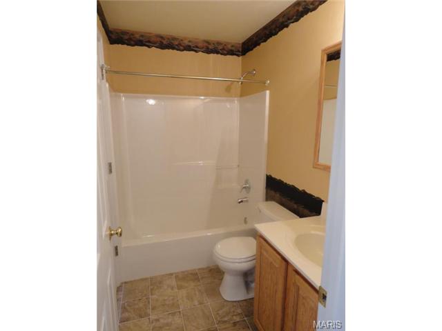 120 Timber Creek Dr, O'fallon, MO 63368 photo 12