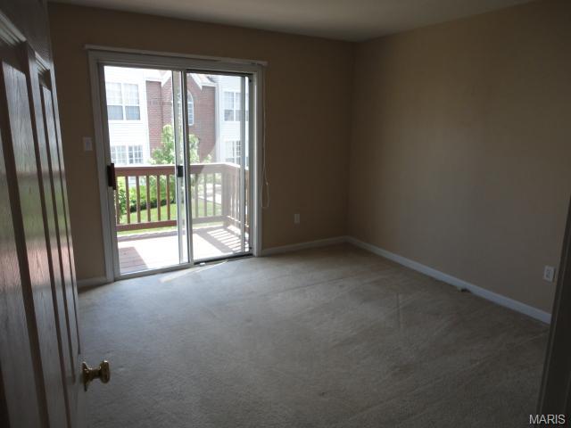 120 Timber Creek Dr, O'fallon, MO 63368 photo 9
