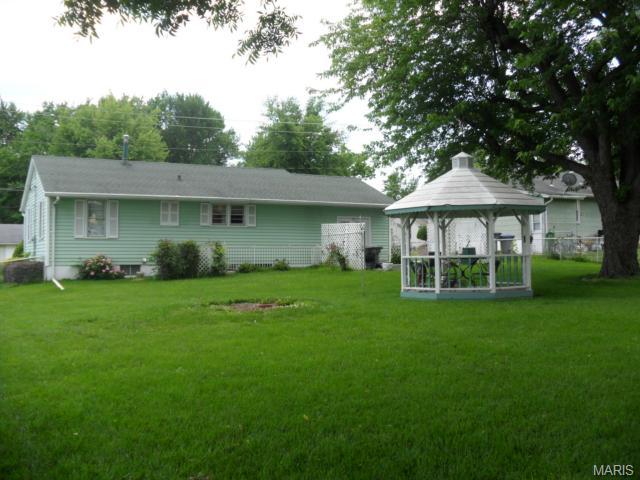 205 E Pitman, O'fallon, MO 63366 photo 4