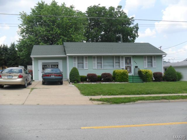 205 E Pitman, O'fallon, MO 63366 photo 2