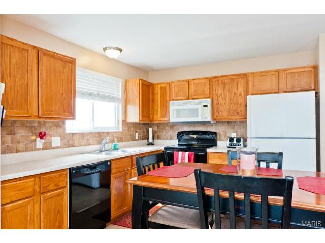 4 Black Cherry Ct, O'fallon, MO 63368 photo 7
