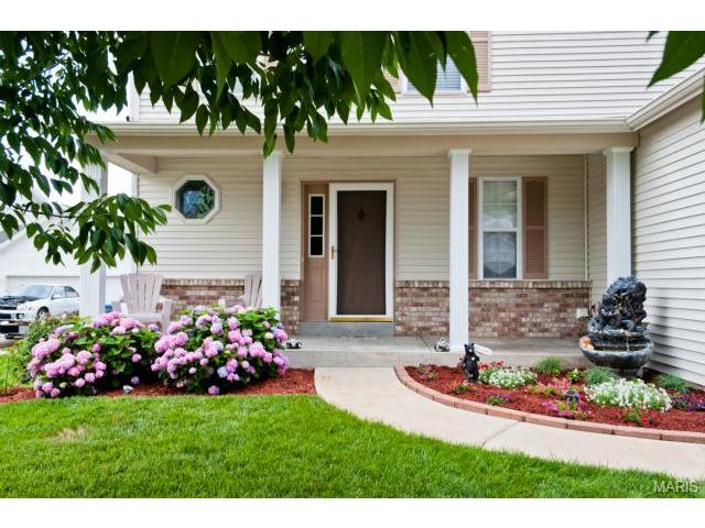 4 Black Cherry Ct, O'fallon, MO 63368 photo 2