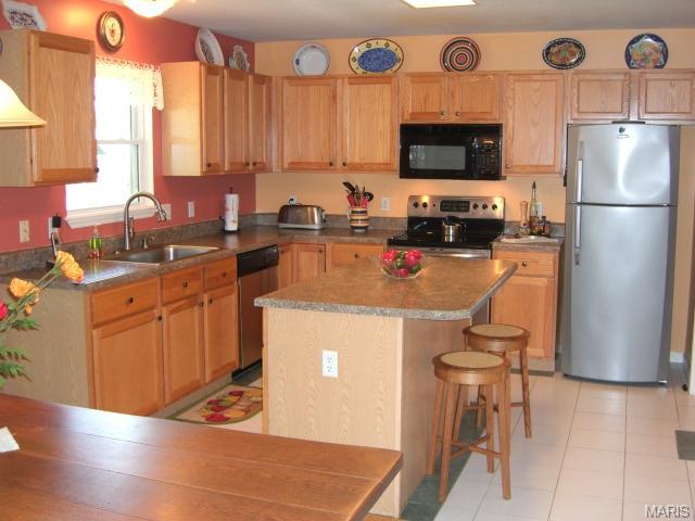 2637 Breezy Point Ln, O'fallon, MO 63368 photo 10