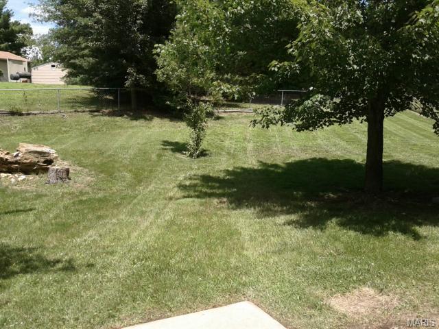 2310 Laredo, O'fallon, MO 63368 photo 2