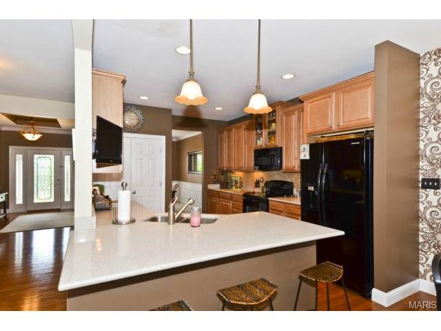 809 Kingsgate Dr, O'fallon, MO 63368 photo 8