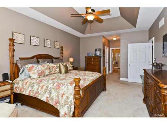 809 Kingsgate Dr, O'fallon, MO 63368 photo 14