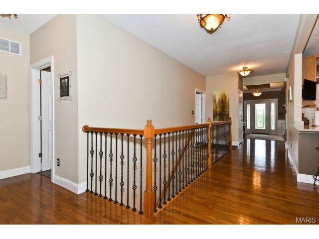 809 Kingsgate Dr, O'fallon, MO 63368 photo 12