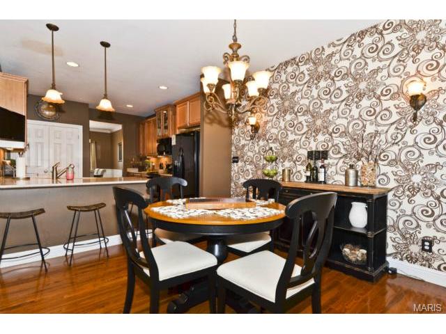 809 Kingsgate Dr, O'fallon, MO 63368 photo 9