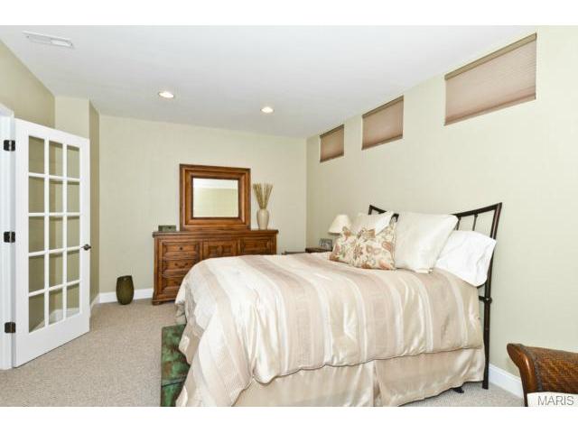 809 Kingsgate Dr, O'fallon, MO 63368 photo 24