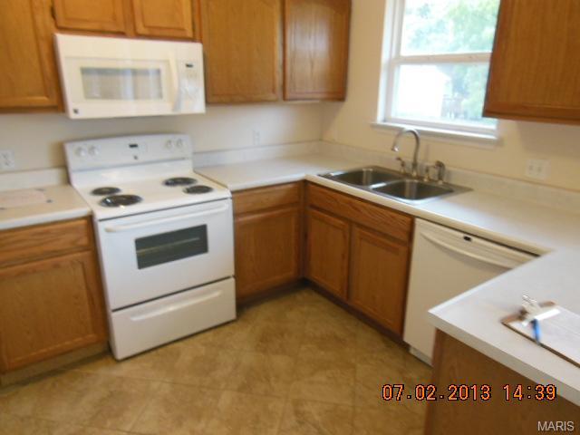 879 Molloy Dr, O'fallon, MO 63366 photo 7